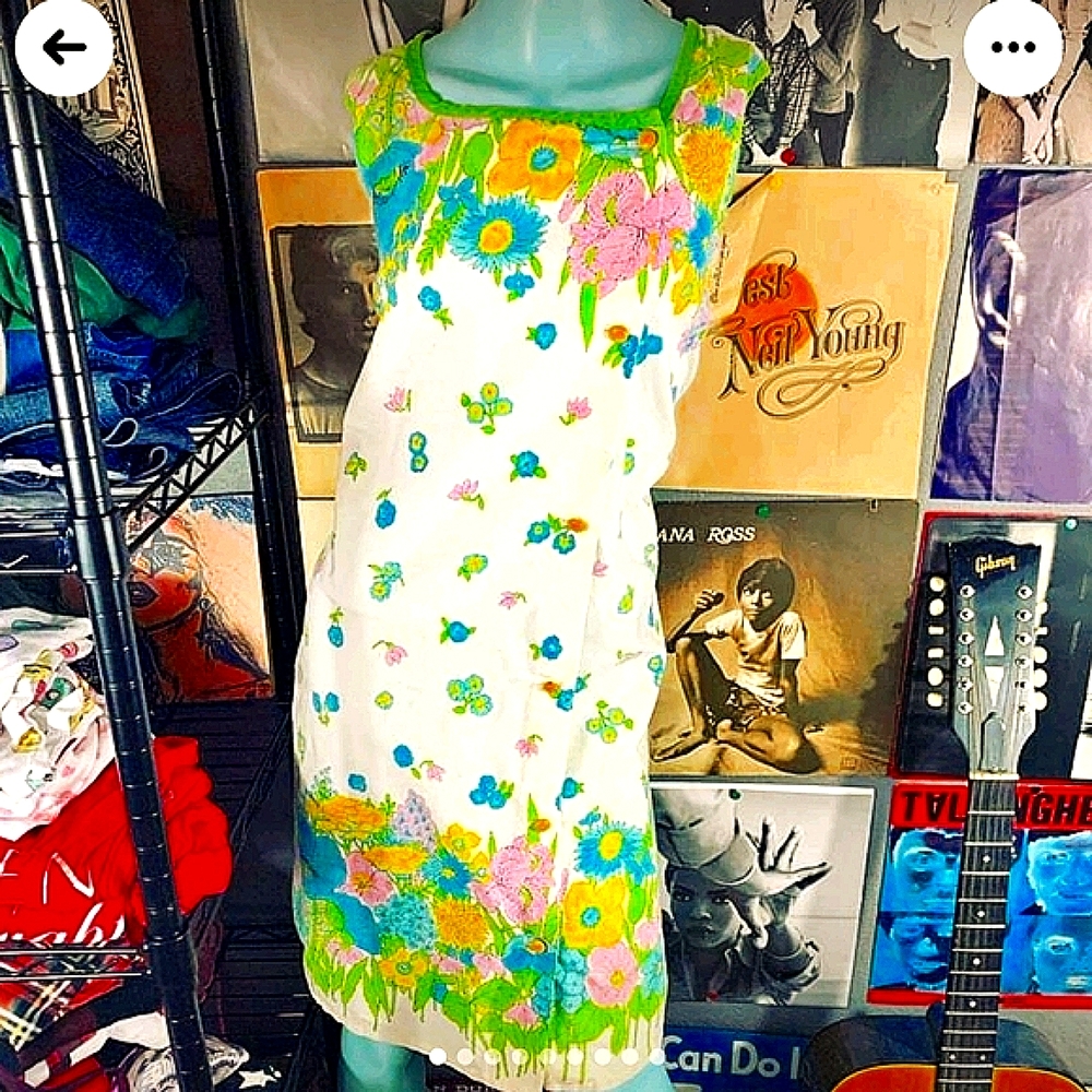✨ SOLD ✨ Vintage Retro Rockabilly Boho Floral Casual House Dress
